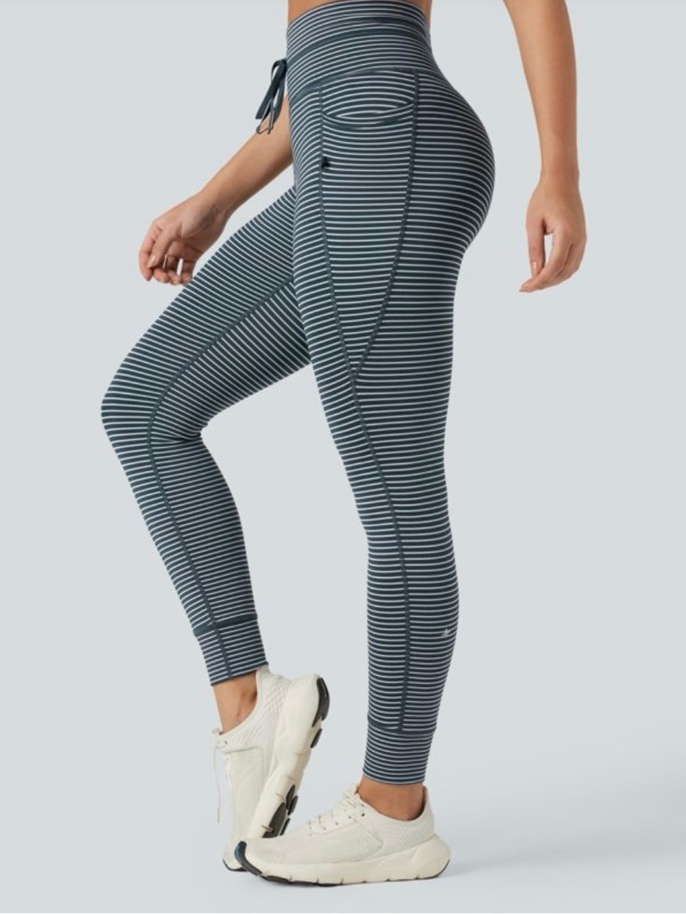 NWT Halara Navy & White Striped Drawstring Leggings Size Medium 7/8